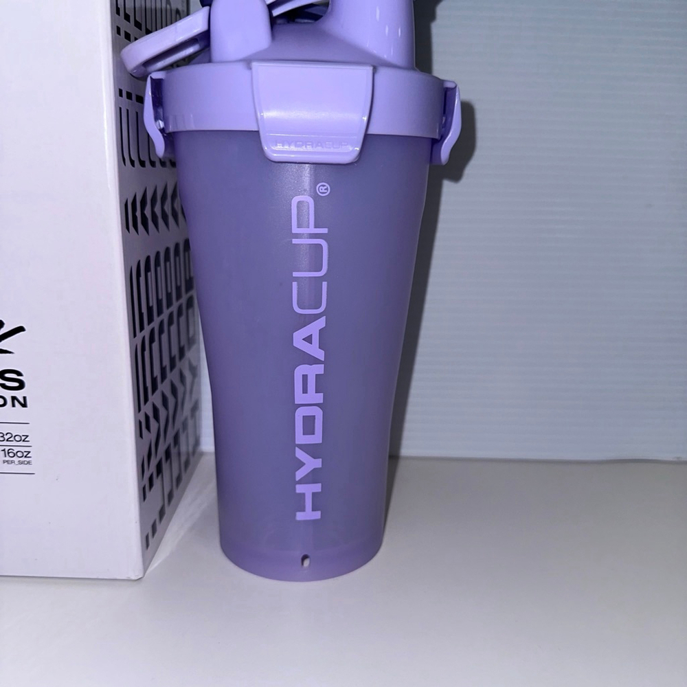 HYDRACUP Water Bottle Shaker One Size Purple NEW in Box Unisex Sports Equipment - Picture 2 of 8